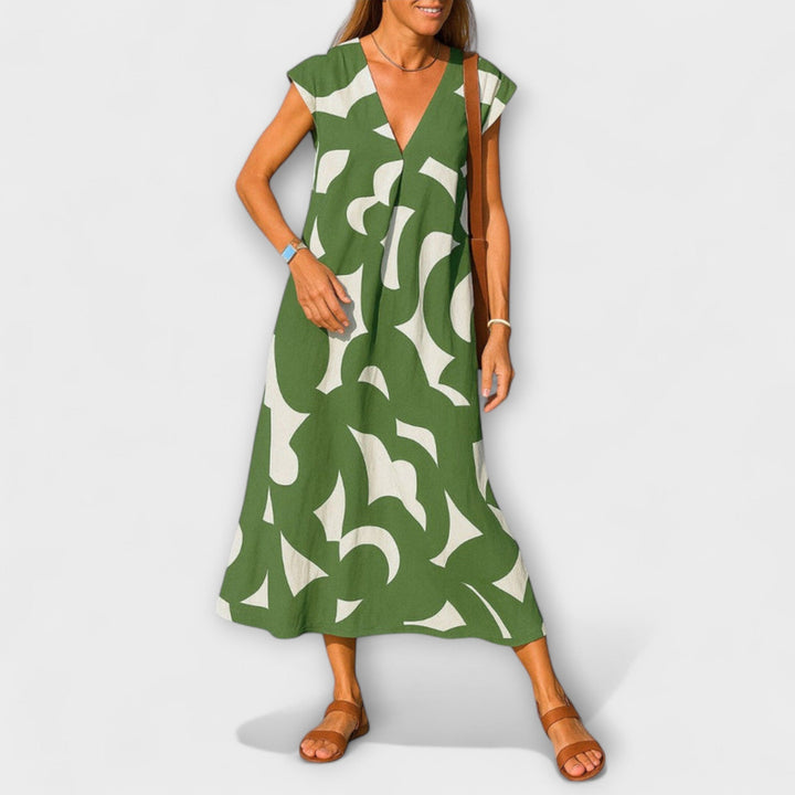 Linae – Lightweight Dress with V-Neck
