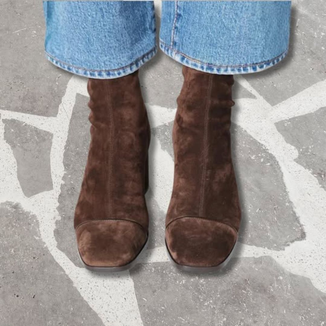 AMÉLIE | Elegant Suede Ankle Boots