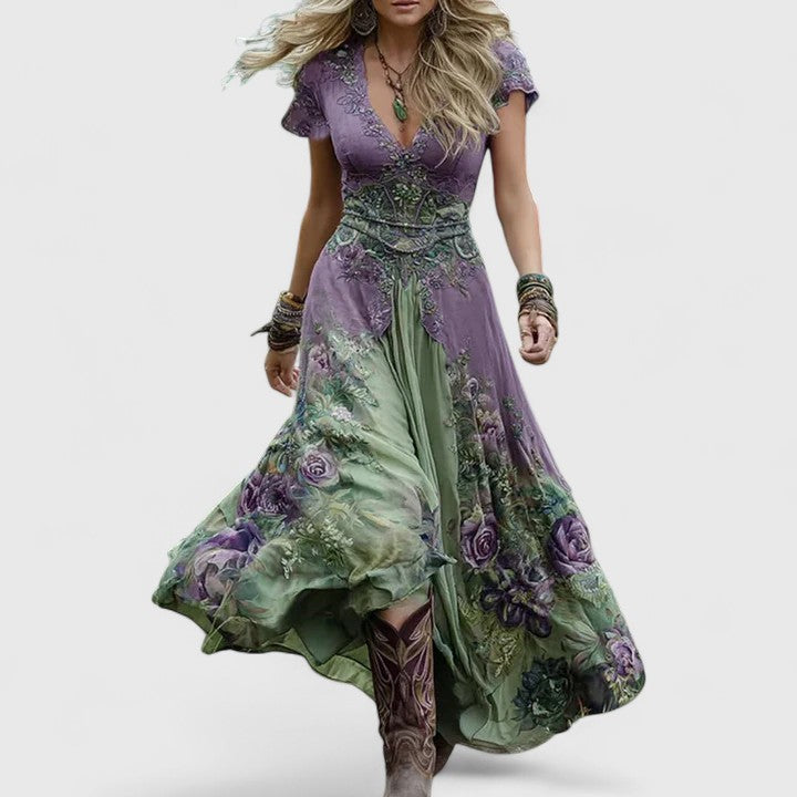 Laurenyssa | Sophisticated Dress